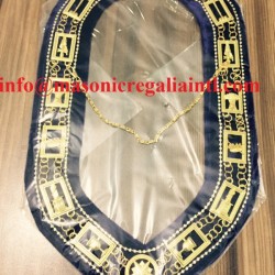 Royal And Select Chain Collar With Stones