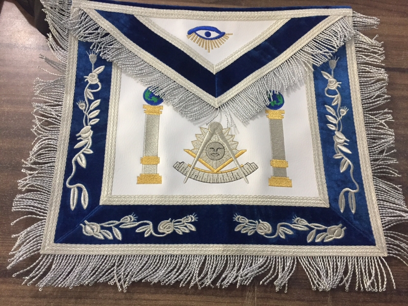 MACHINE EMBROIDERY PAST MASTER APRONS