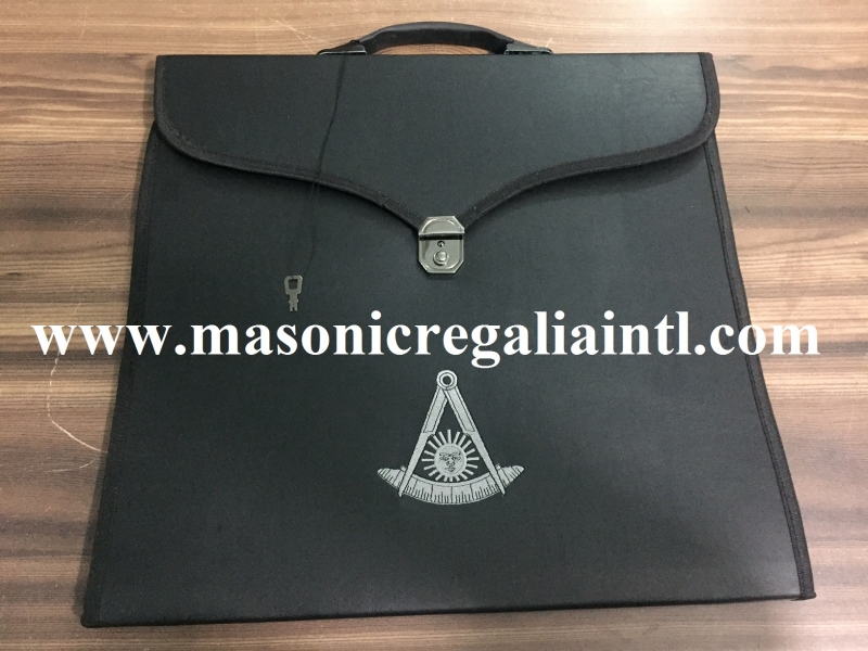 Past Master Apron Case wihout Square