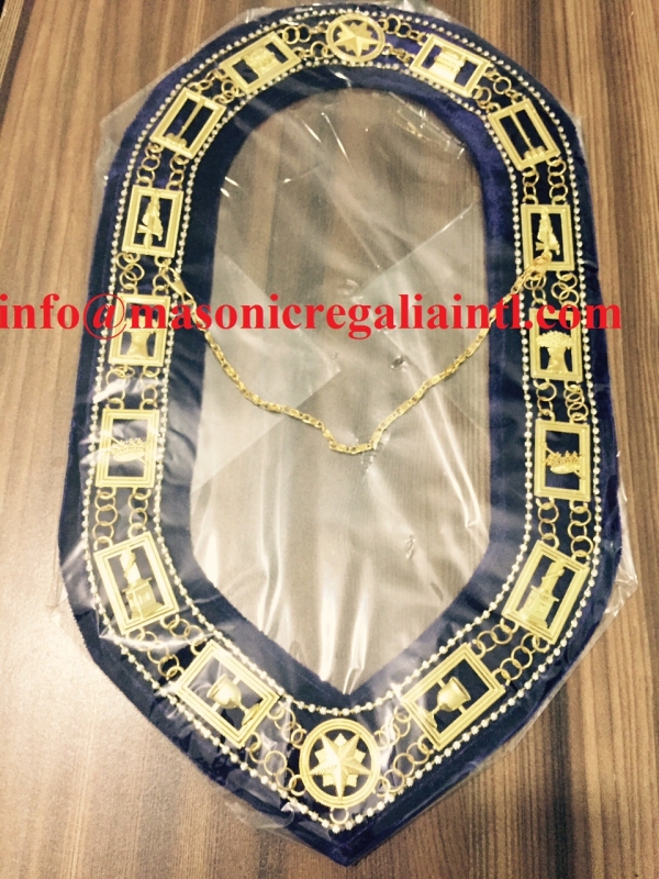 Royal And Select Chain Collar With Stones