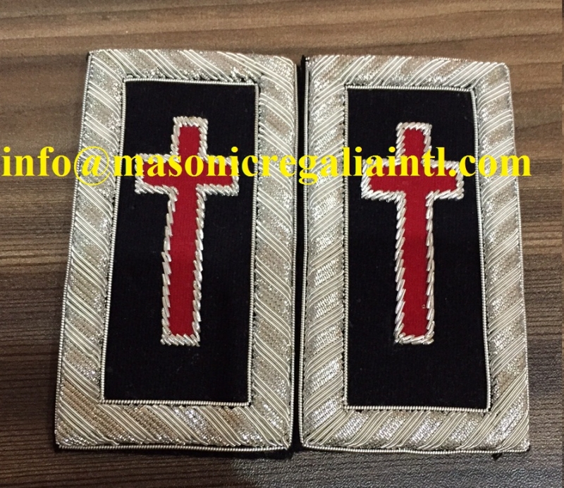 Knight Templar Shoulder Boads Set